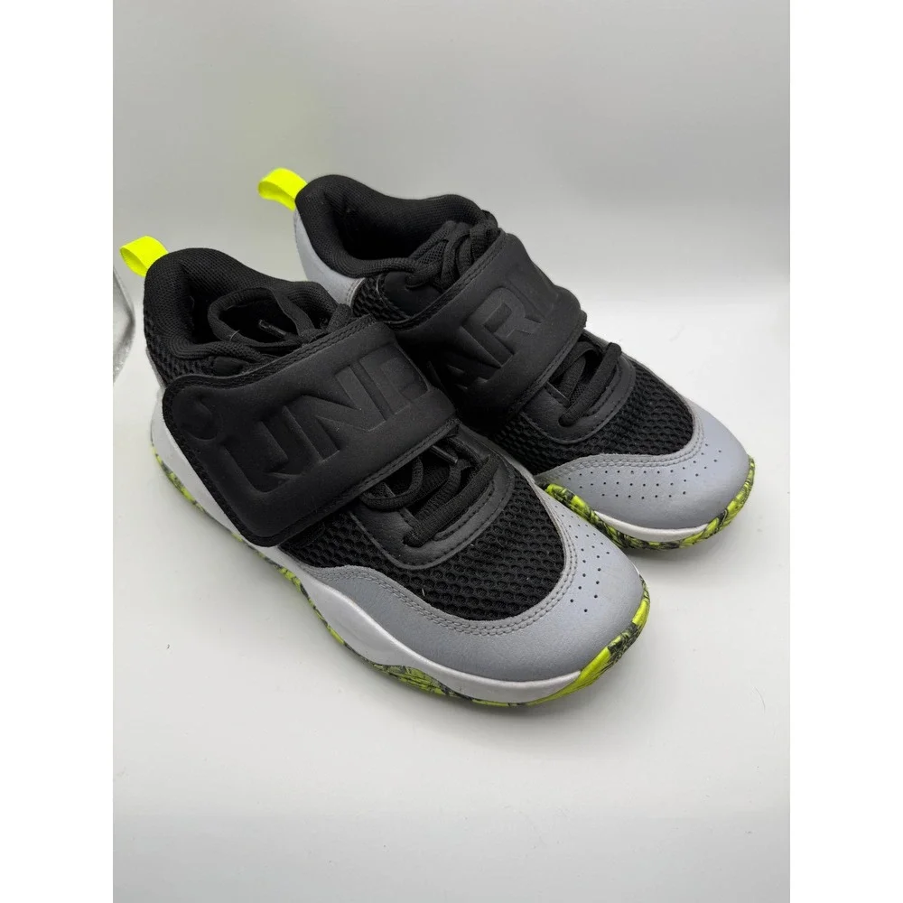 Under Armour Basketball Shoes Kids Size 3.5 Black Grey Neon Yellow Mid Top